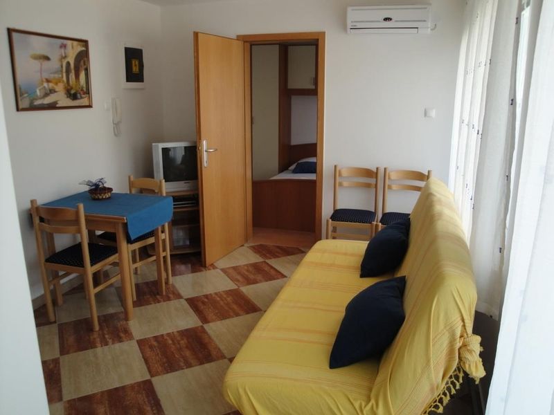 Akvarij - One Bedroom Baška Buitenkant foto
